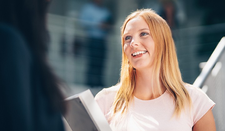 Mitarbeiterin Personalcontrolling