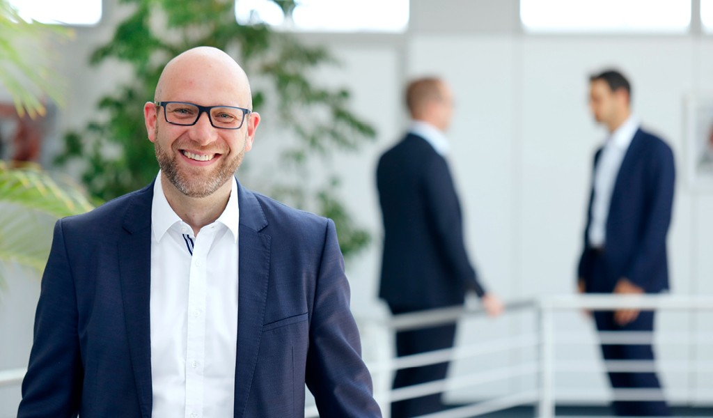 Sales Manager Stefan John