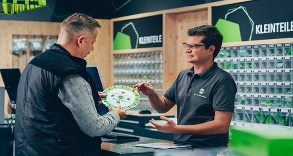 Beratungssituation im Shop