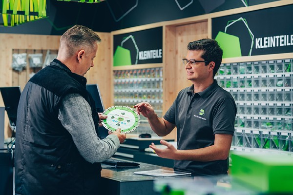 Beratungssituation im Shop